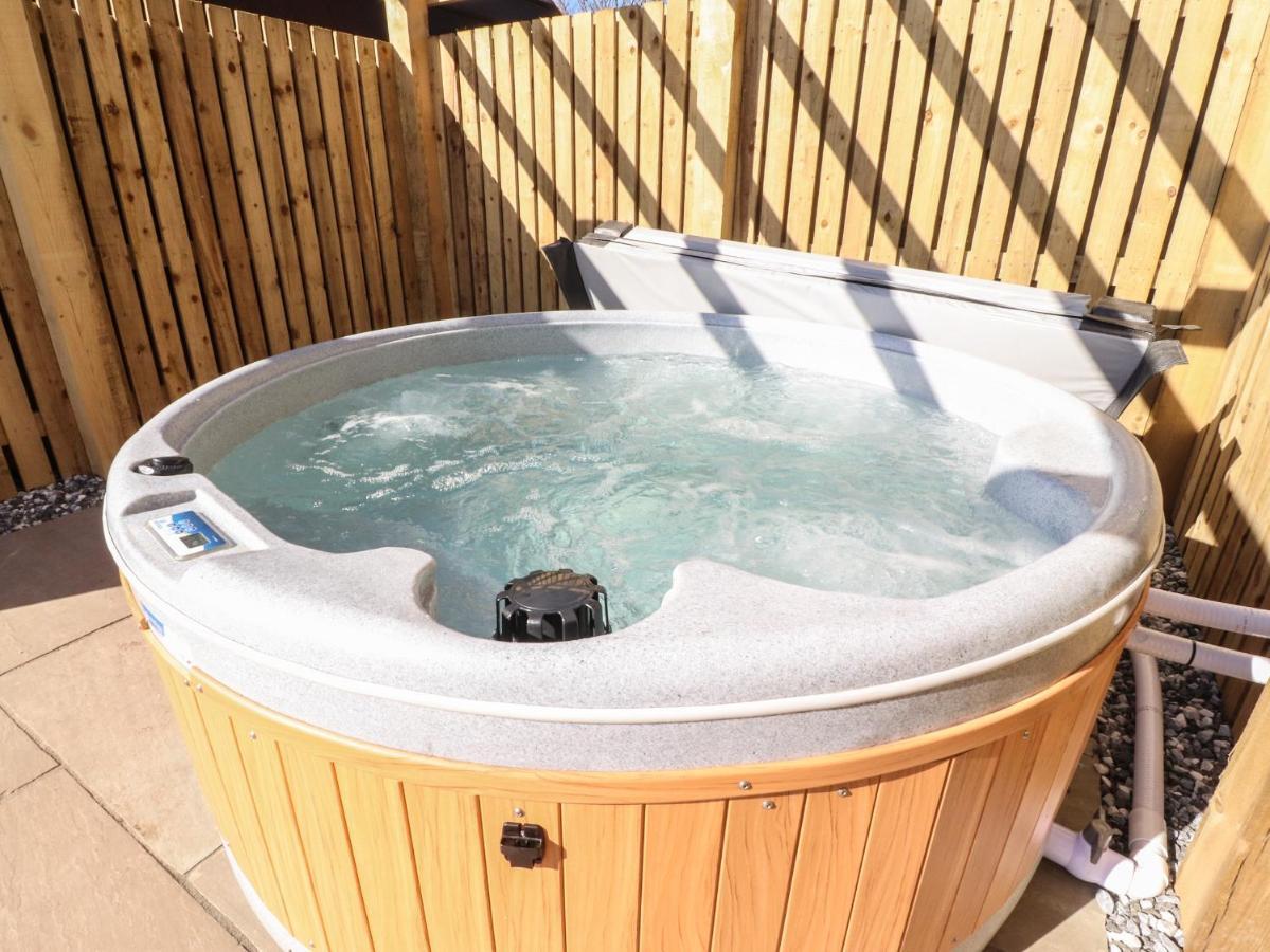 Lapwing Lodge ランカスター エクステリア 写真